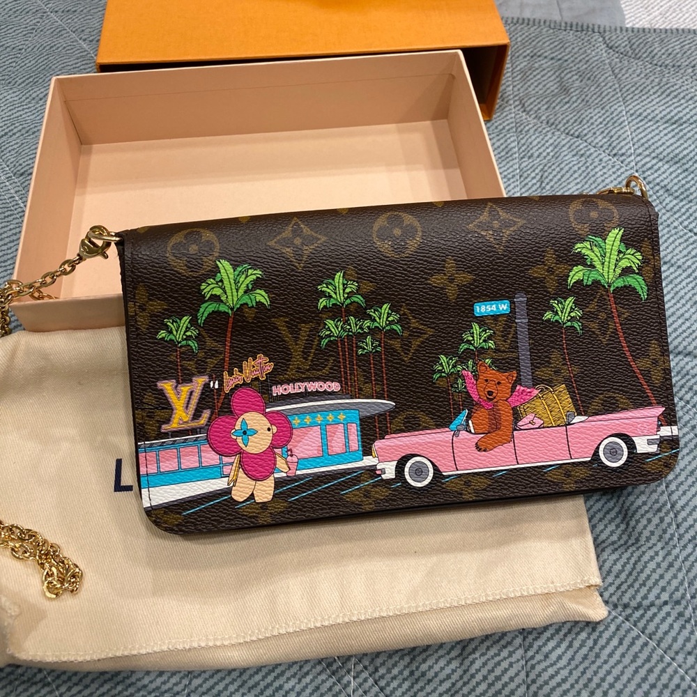 Louis Vuitton Felicie Pochette Xmas 2021 Vivienne Hollywood